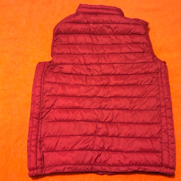 Point Zero Performance red burgundy lightweight quilted vest NWT - Picture 10 of 10